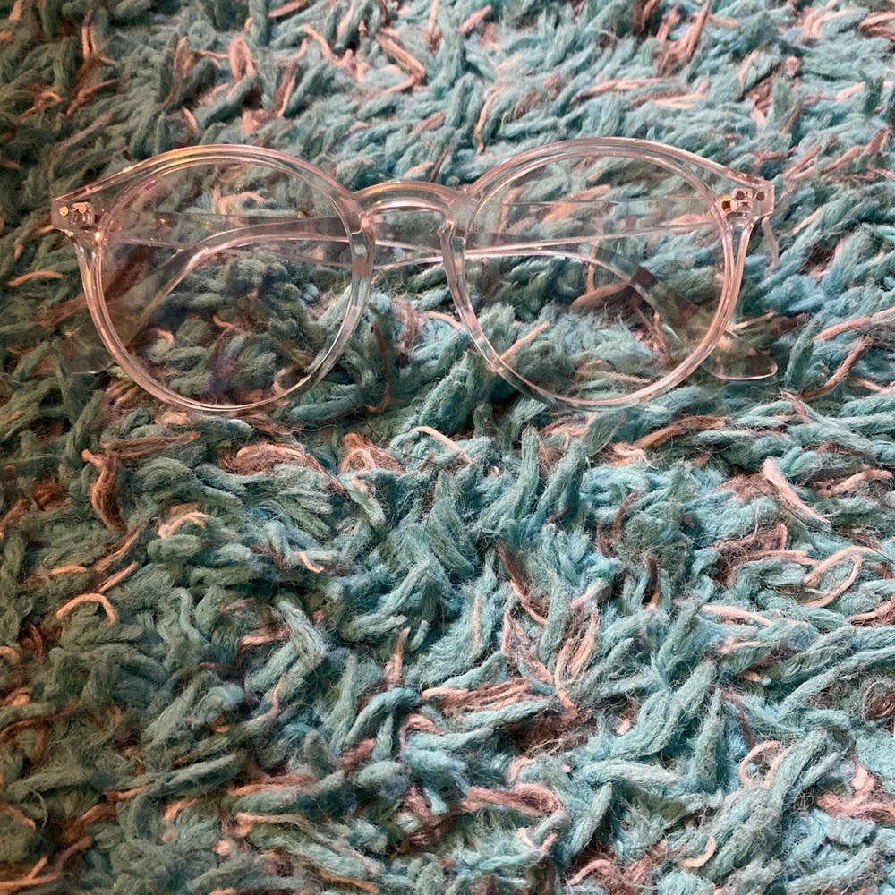 Francesca’s blue light glasses!